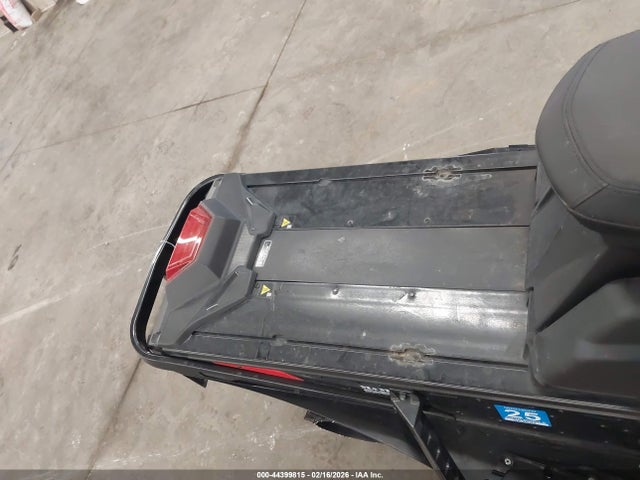 Polaris Indy 650 Xc 2023 SN1TDP6R0PC238596 Image 8