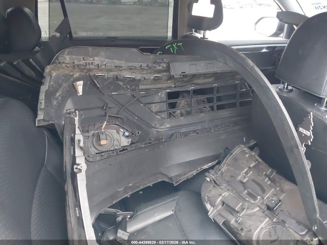 2019 VOLKSWAGEN ATLAS 1V2UR2CAXKC502957 Photo 7