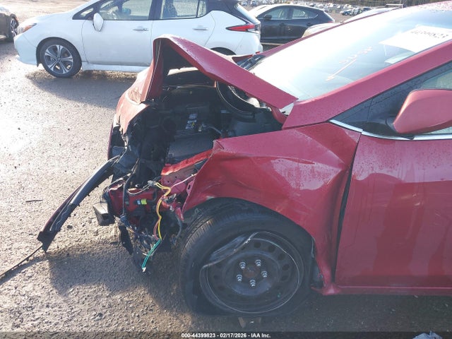 KMHD35LHXGU258497 Hyundai ELANTRA GT