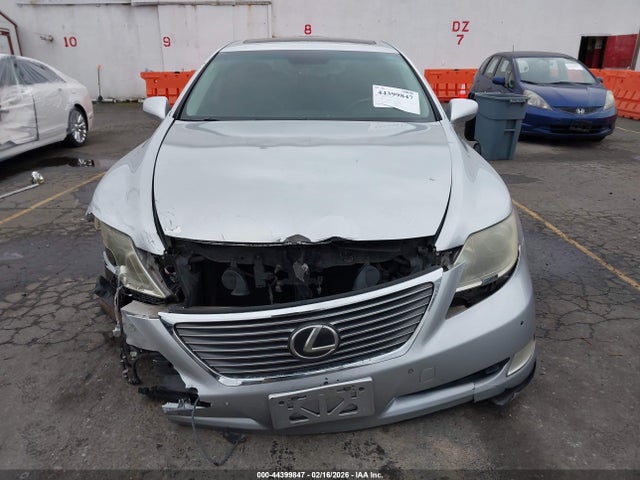 Продажа на аукционе авто 2007 Lexus Ls 460 L, vin: JTHGL46FX75007638, номер лота: 44399847