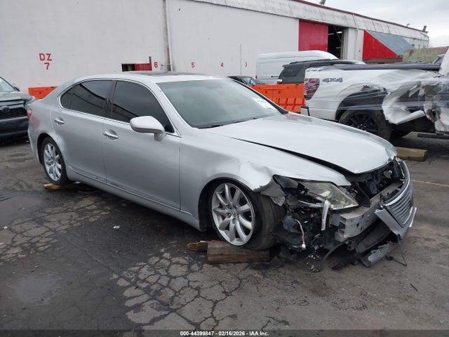 Продажа на аукционе авто 2007 Lexus Ls 460 L, vin: JTHGL46FX75007638, номер лота: 44399847