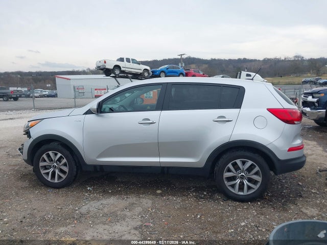 KNDPBCAC3G7821341 KIA Sportage Lx