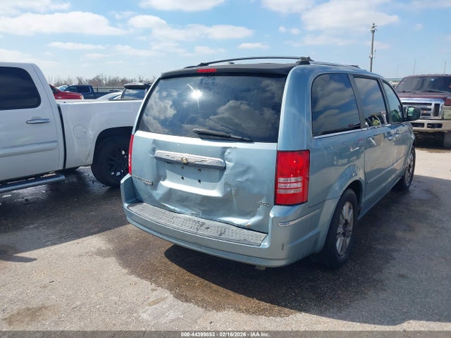 2008 Chrysler Town & Country Limited მანქანა იყიდება აუქციონზე, vin: 2A8HR64X08R826201, აუქციონის ნომერი: 44399853