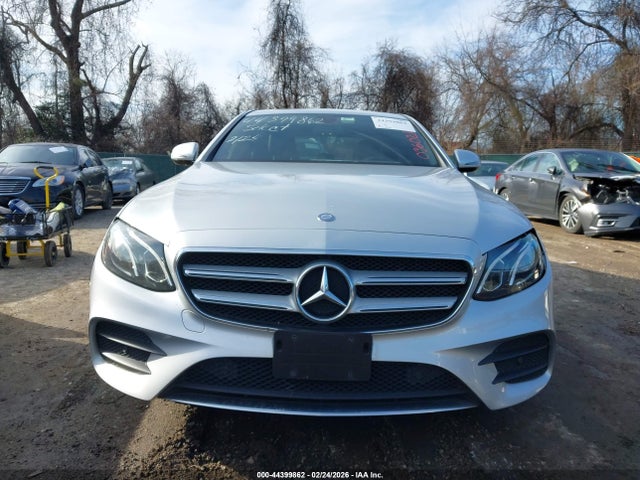 2017 Mercedes-benz E 300 4matic მანქანა იყიდება აუქციონზე, vin: WDDZF4KB3HA036028, აუქციონის ნომერი: 44399862