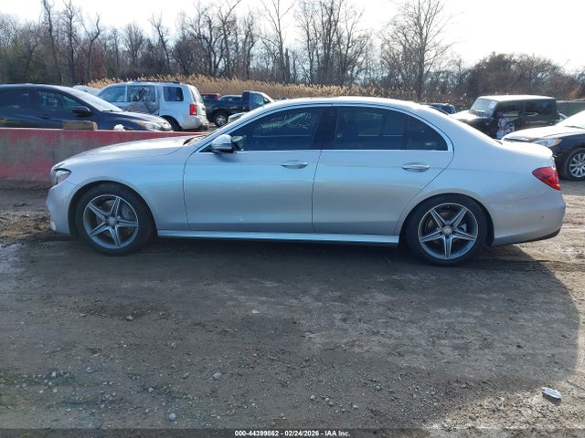 2017 Mercedes-benz E 300 4matic მანქანა იყიდება აუქციონზე, vin: WDDZF4KB3HA036028, აუქციონის ნომერი: 44399862