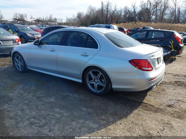 2017 Mercedes-benz E 300 4matic მანქანა იყიდება აუქციონზე, vin: WDDZF4KB3HA036028, აუქციონის ნომერი: 44399862