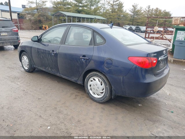2010 HYUNDAI ELANTRA KMHDU4AD9AU830321 Photo 2