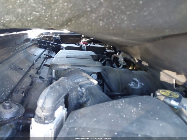 2022 Gmc Sierra 1500 Limited 4wd  Short Box Slt მანქანა იყიდება აუქციონზე, vin: 3GTU9DEL6NG114833, აუქციონის ნომერი: 44399894