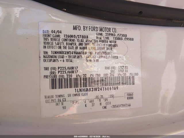 2004 LINCOLN TOWN CAR 1LNHM83W24Y666169 Photo 8