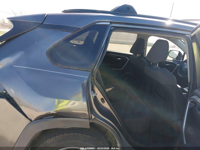 Toyota Rav4 Xle 2019 2T3W1RFV1KC016495 Image 8