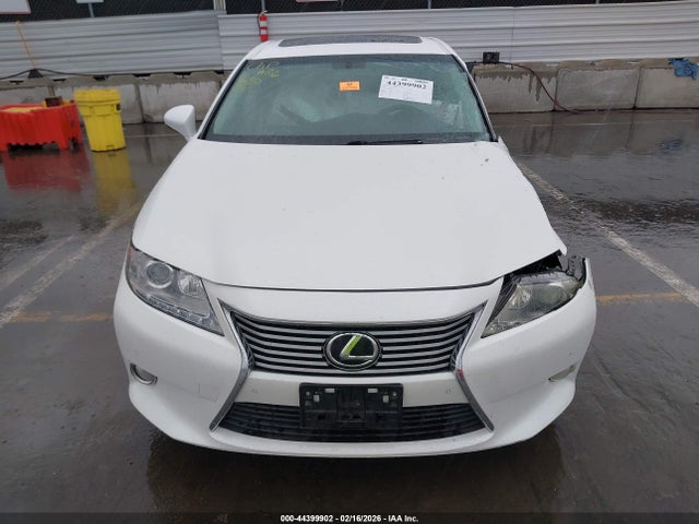 44399902 :رقم المزاد ، JTHBK1GG3E2131123 vin ، 2014 Lexus Es 350 مزاد بيع