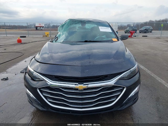 1G1ZB5ST1NF187641 Chevrolet Malibu Fwd Ls