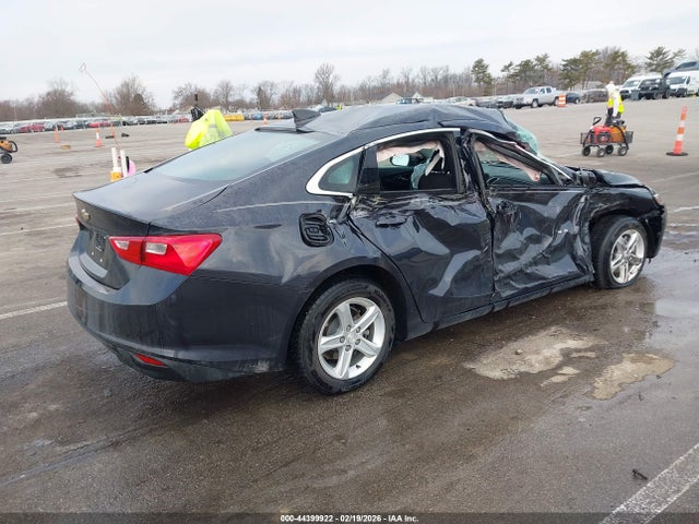 1G1ZB5ST1NF187641 Chevrolet Malibu Fwd Ls