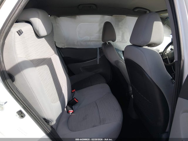 KMHCT5AE4HU343034 Hyundai ACCENT SE