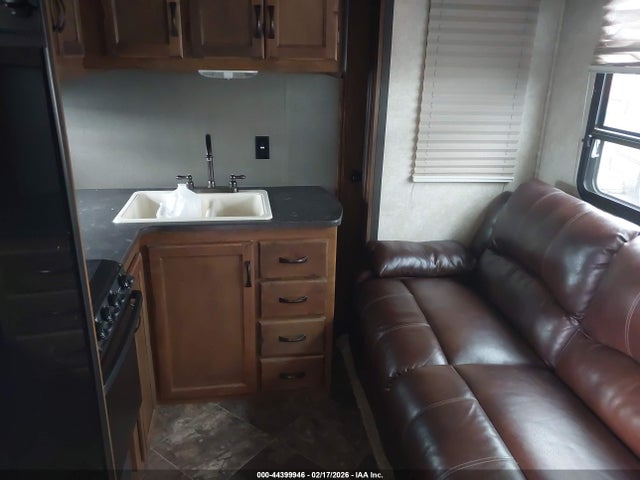 4YDT3112XFR805175 Keystone Rv Other
