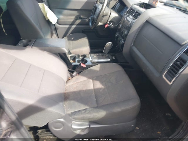 2011 FORD ESCAPE 1FMCU9DG1BKB96465 Photo 4
