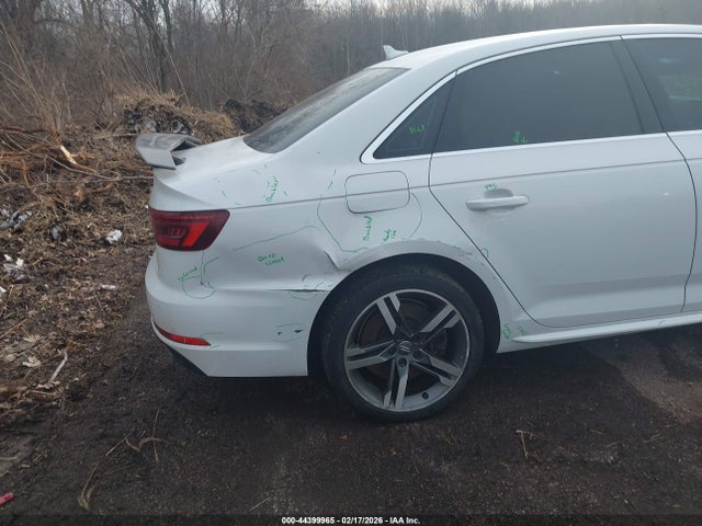 2018 AUDI A4 WAUENAF49JA077059 Photo 5