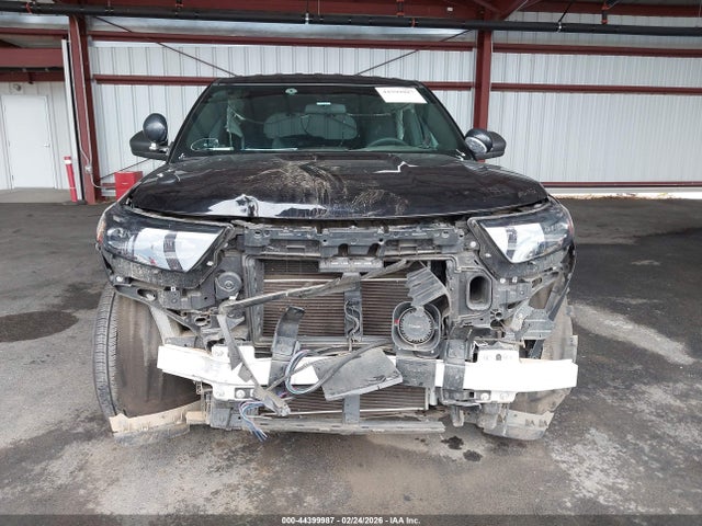 Ford Explorer Police Interceptor 2023 1FM5K8AB2PGA02571 Image 13