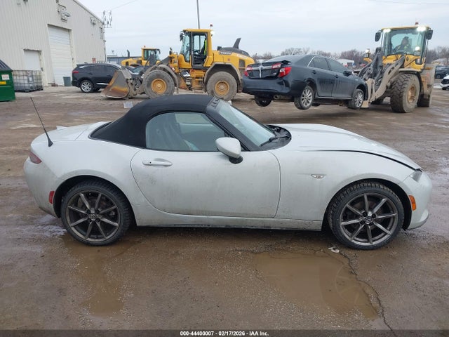 Продаж на аукціоні авто 2016 Mazda Mx-5 Miata Grand Touring, vin: JM1NDAD75G0111290, номер лоту: 44400007