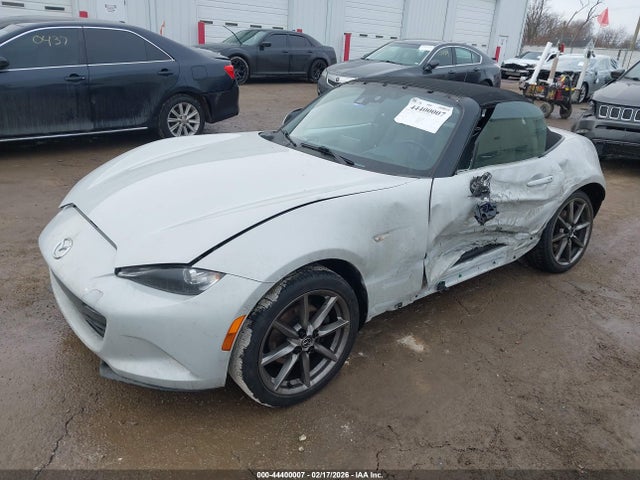 Продаж на аукціоні авто 2016 Mazda Mx-5 Miata Grand Touring, vin: JM1NDAD75G0111290, номер лоту: 44400007