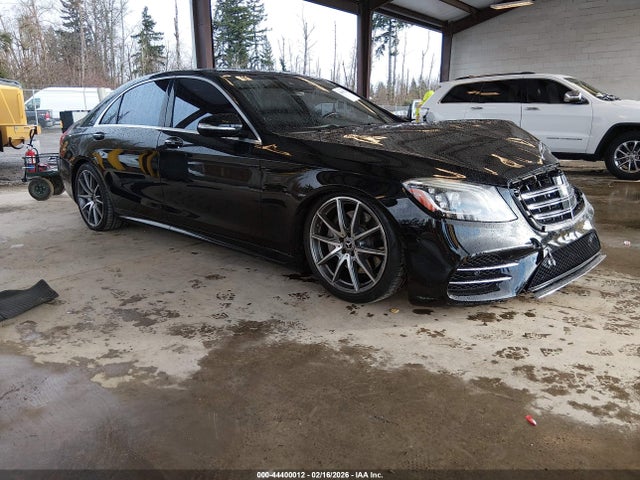 2018 MERCEDES-BENZ S 560 WDDUG8DB1JA384847