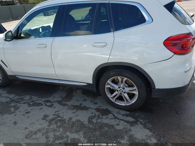 5UXTY3C02M9H75132 BMW X3 Sdrive30i