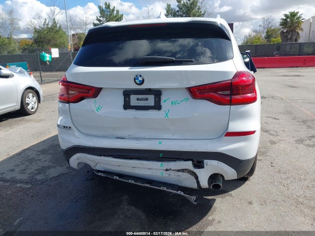 5UXTY3C02M9H75132 BMW X3 Sdrive30i