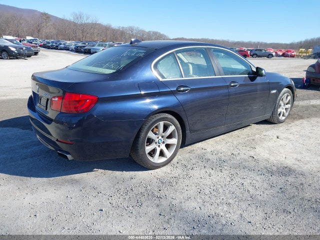 2012 BMW 550I WBAFR9C59CDX79324 Photo 3