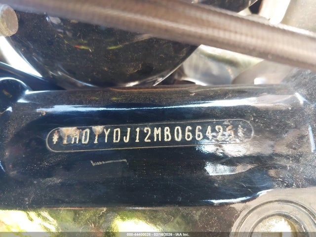 2021 HARLEY-DAVIDSON FLSL 1HD1YDJ12MB066425 Photo 9