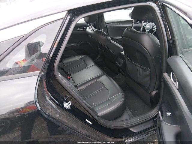 5XXG64J24MG058122 KIA K5 Gt-line