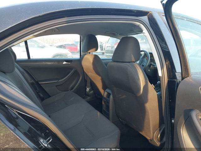 Продаж на аукціоні авто 2014 Volkswagen Jetta 2.0l S, vin: 3VW2K7AJ1EM433508, номер лоту: 44400063
