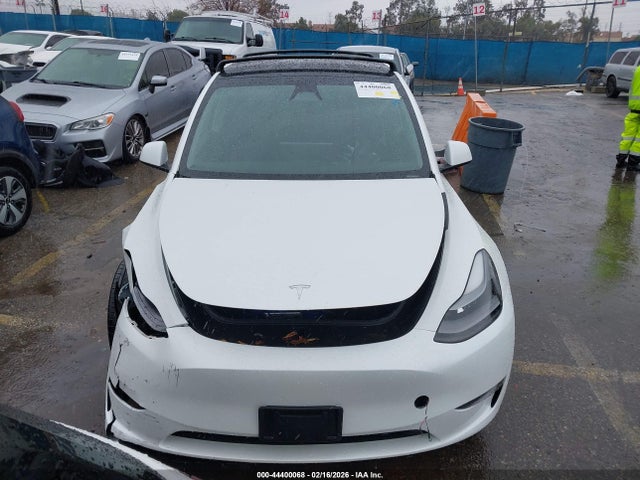 7SAYGAEE8PF815571 Tesla Model Y Awd/long Range Dual Motor All-wheel Drive