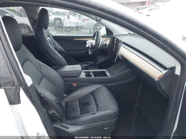 2023 TESLA MODEL Y 7SAYGAEE8PF815571 Photo 4