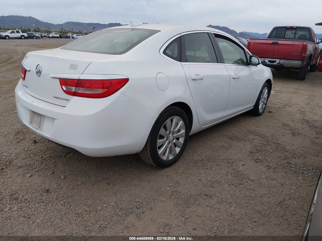 1G4PP5SK6F4172469 Buick Verano