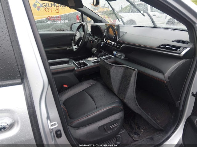 Toyota Sienna Xse 2023 5TDDSKFC8PS102811 Image 5