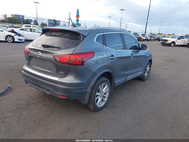 JN1BJ1CP2HW035610 Nissan Rogue Sport Sv