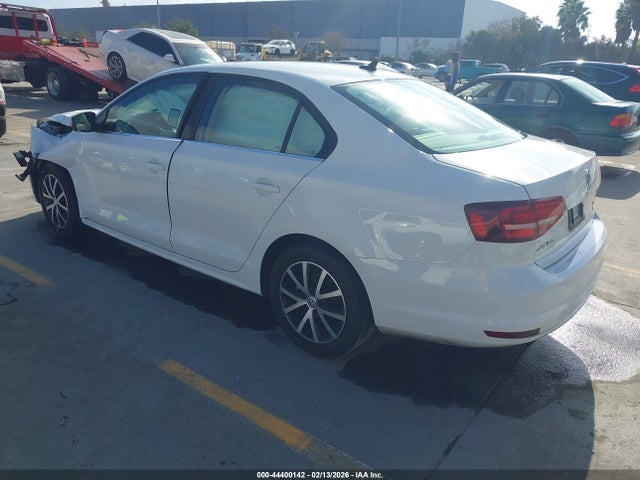 Продаж на аукціоні авто 2018 Volkswagen Jetta 1.4t Se/1.4t Wolfsburg Edition, vin: 3VWDB7AJ8JM256488, номер лоту: 44400142