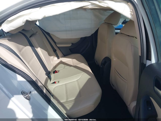 Продаж на аукціоні авто 2018 Volkswagen Jetta 1.4t Se/1.4t Wolfsburg Edition, vin: 3VWDB7AJ8JM256488, номер лоту: 44400142