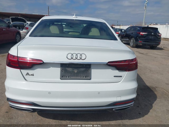 Aukcja sprzedaży 2020 Audi A4 Premium Plus 45 Tfsi Quattro S Tronic, vin: WAUENAF48LA055864, numer aukcji: 44400146