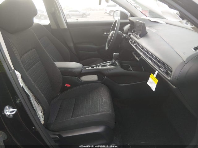 Продажа на аукционе авто 2025 Honda Hr-v 2wd Lx, vin: 3CZRZ1H32SM744940, номер лота: 44400161