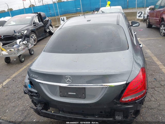 55SWF4JB4JU275114 Mercedes-Benz C 300