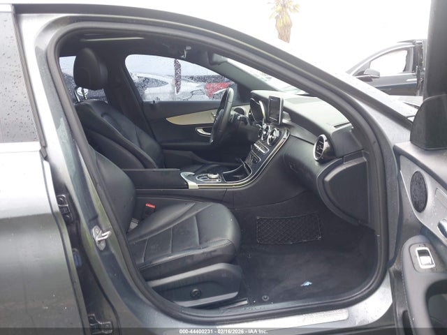55SWF4JB4JU275114 Mercedes-Benz C 300