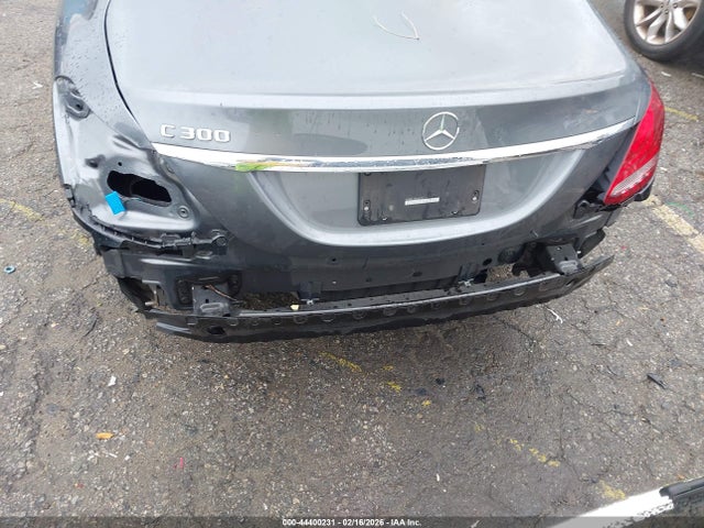 55SWF4JB4JU275114 Mercedes-Benz C 300
