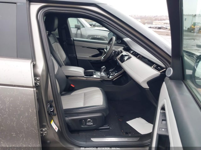 SALZL2FXXMH138935 Land Rover Range Rover Evoque R-dynamic Se