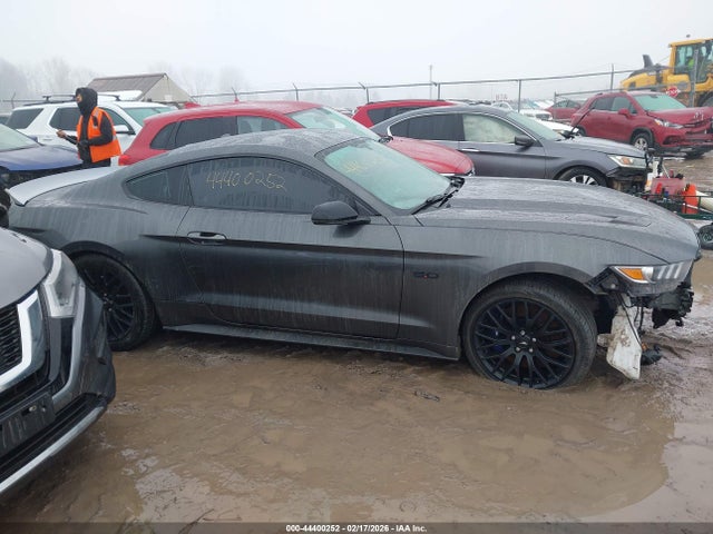 44400252 :رقم المزاد ، 1FA6P8CF8H5346578 vin ، 2017 Ford Mustang Gt Premium مزاد بيع