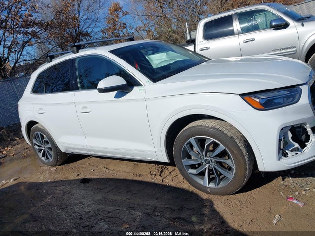 44400268 :رقم المزاد ، WA1BAAFY0M2015448 vin ، 2021 Audi Q5 Premium Plus 45 Tfsi Quattro S Tronic مزاد بيع