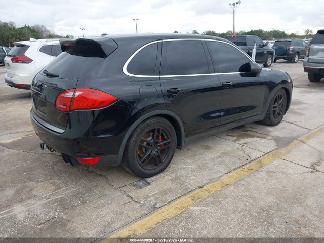 2013 PORSCHE CAYENNE WP1AB2A26DLA85326 Photo 3