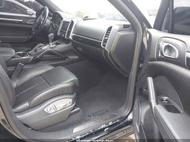 2013 PORSCHE CAYENNE WP1AB2A26DLA85326 Photo 4