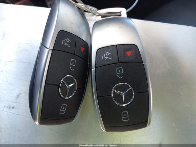 W1N0G8DB3LF756700 Mercedes-Benz GLC 300