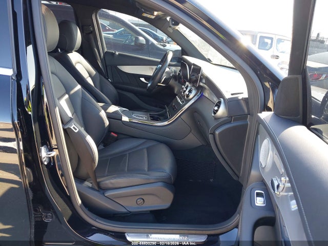 W1N0G8DB3LF756700 Mercedes-Benz GLC 300